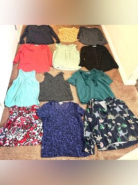 Lot Of 12 Tops Blouses Spring Summer Ann Taylor LOFT Workwear S